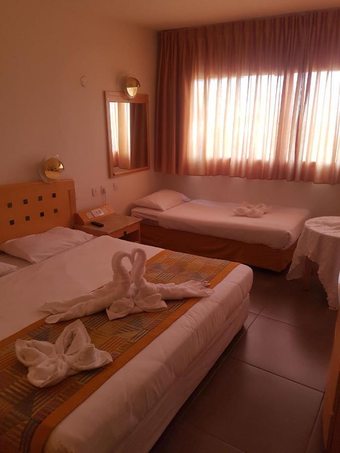 Aquamarine Hotel Eilat Esterno foto