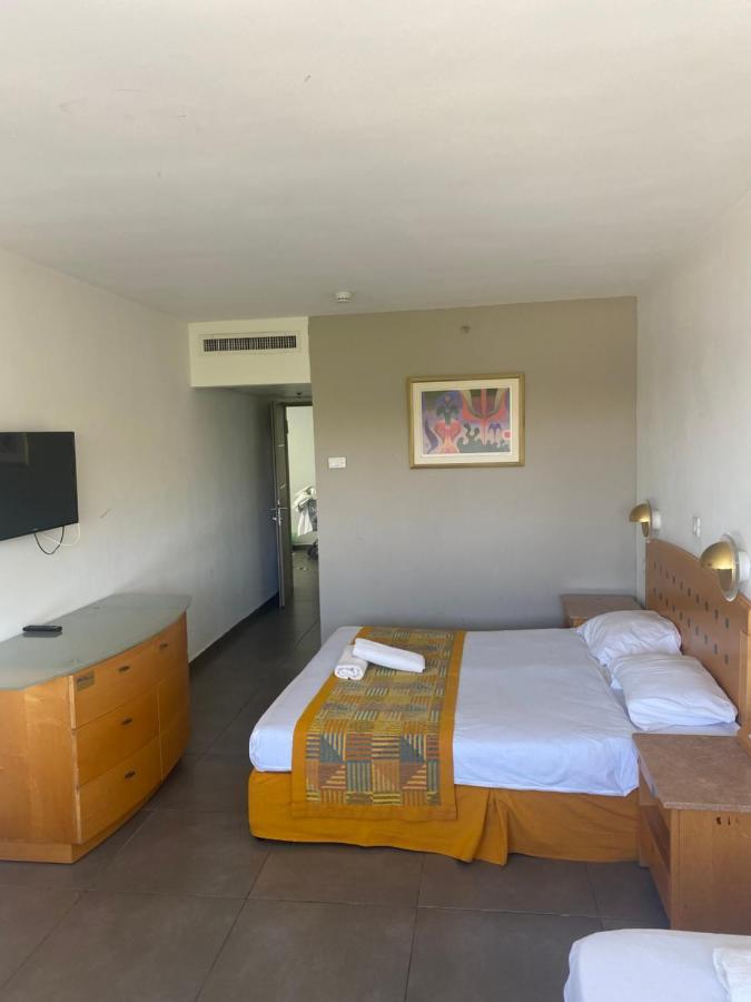 Aquamarine Hotel Eilat Esterno foto